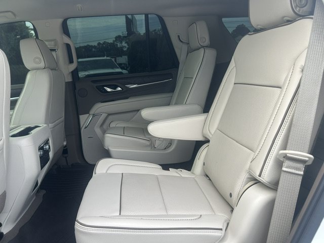 Used 2021 GMC Yukon Denali RWD image 18