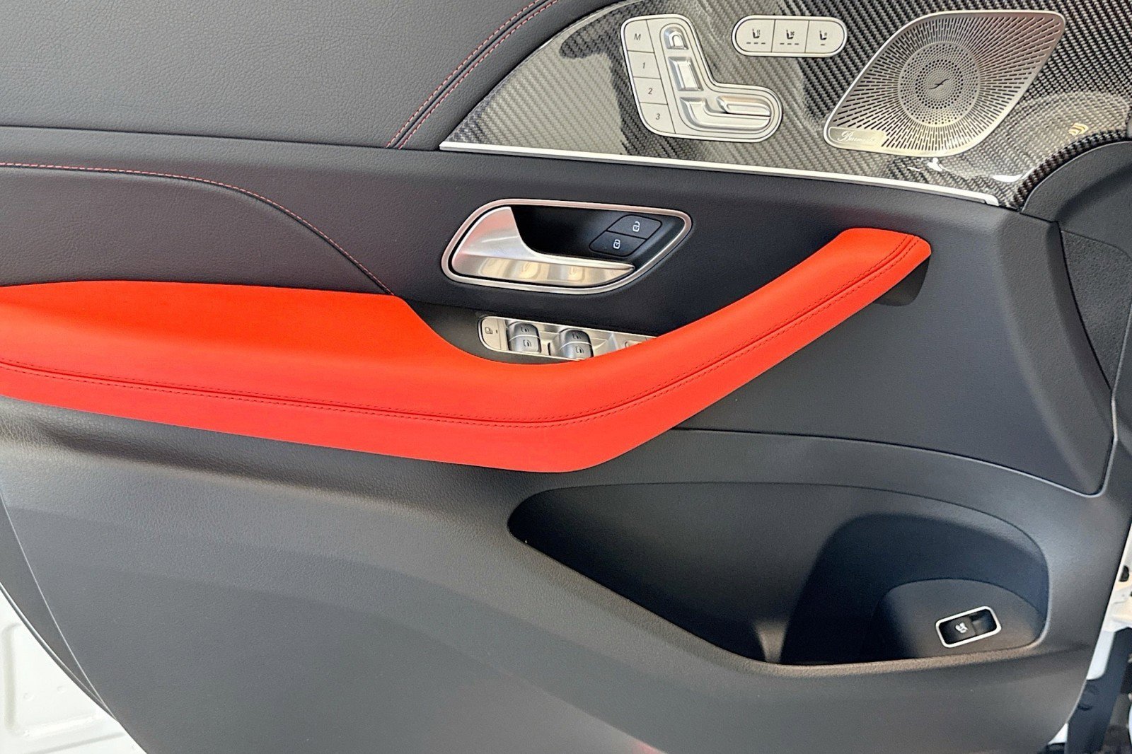 New 2026 Mercedes-Benz GLE 53 AMG 4MATIC Coupe image 16