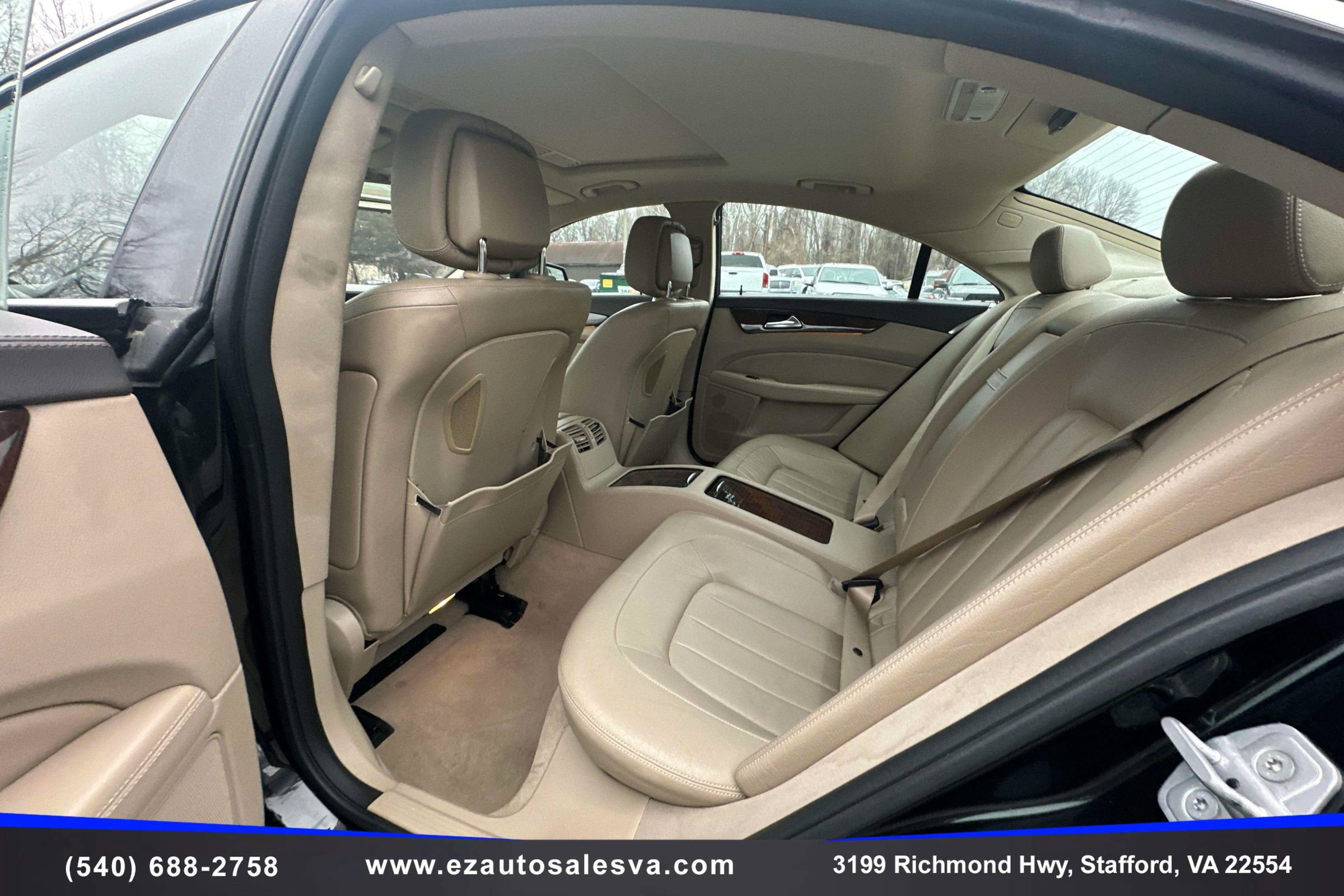 Used 2014 Mercedes-Benz CLS 550 4MATIC w/ Premium 1 Package image 18