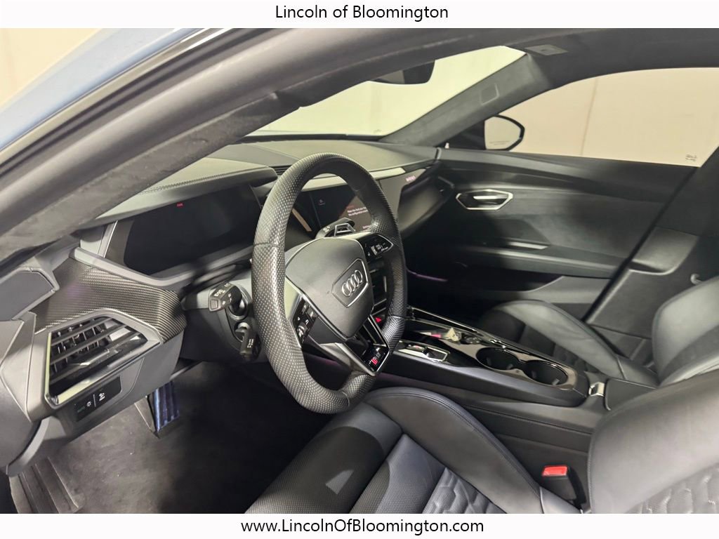 Used 2024 Audi RS e-tron GT w/ Carbon Performance Package AWD/4WD image 34