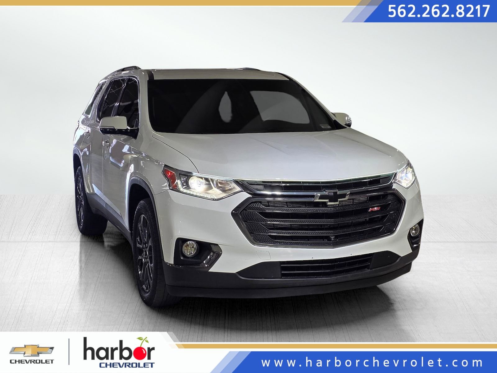 Used 2020 Chevrolet Traverse RS w/ LPO, Cargo Package image 1