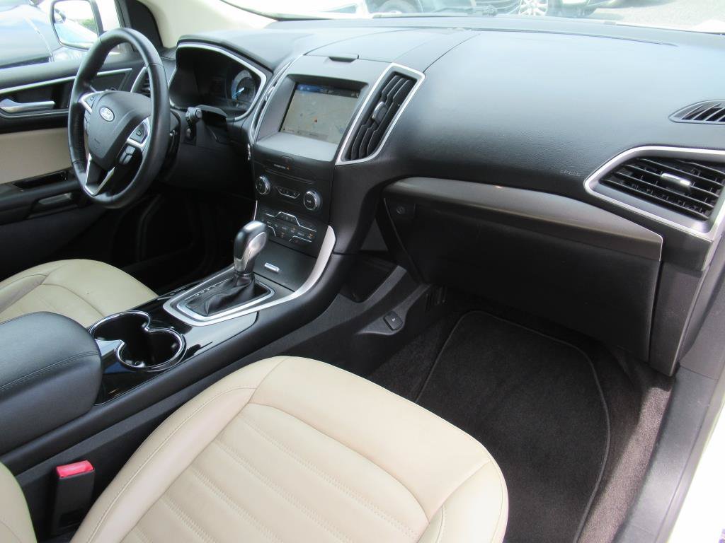 Used 2018 Ford Edge SEL w/ Equipment Group 201A FWD image 9