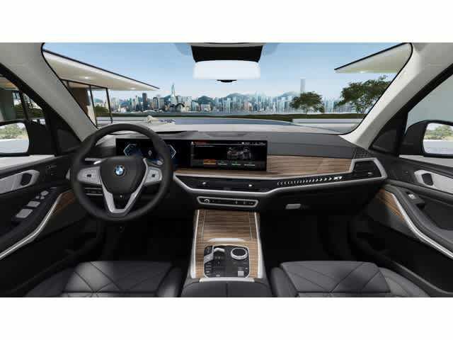 Used 2026 BMW X7 xDrive40i w/ Premium Package AWD/4WD image 10