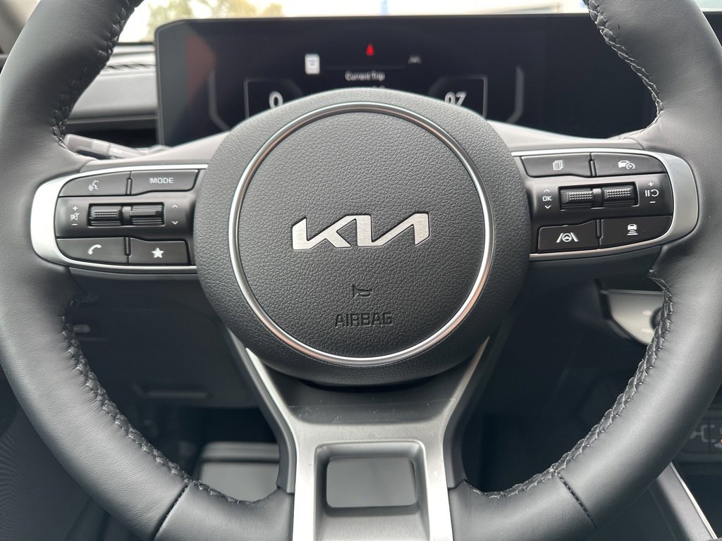 New 2026 Kia K5 EX image 37