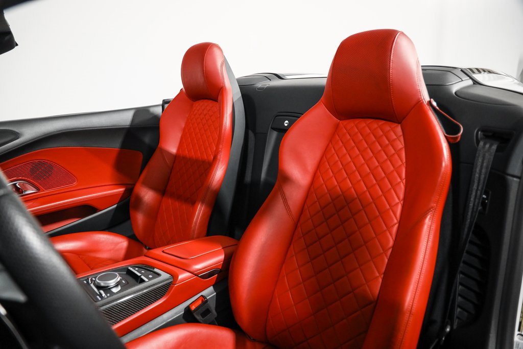 Used 2018 Audi R8 V10 plus image 34