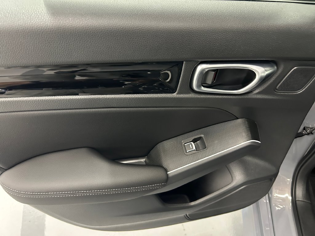 Used 2026 Honda Civic Sport Touring image 25