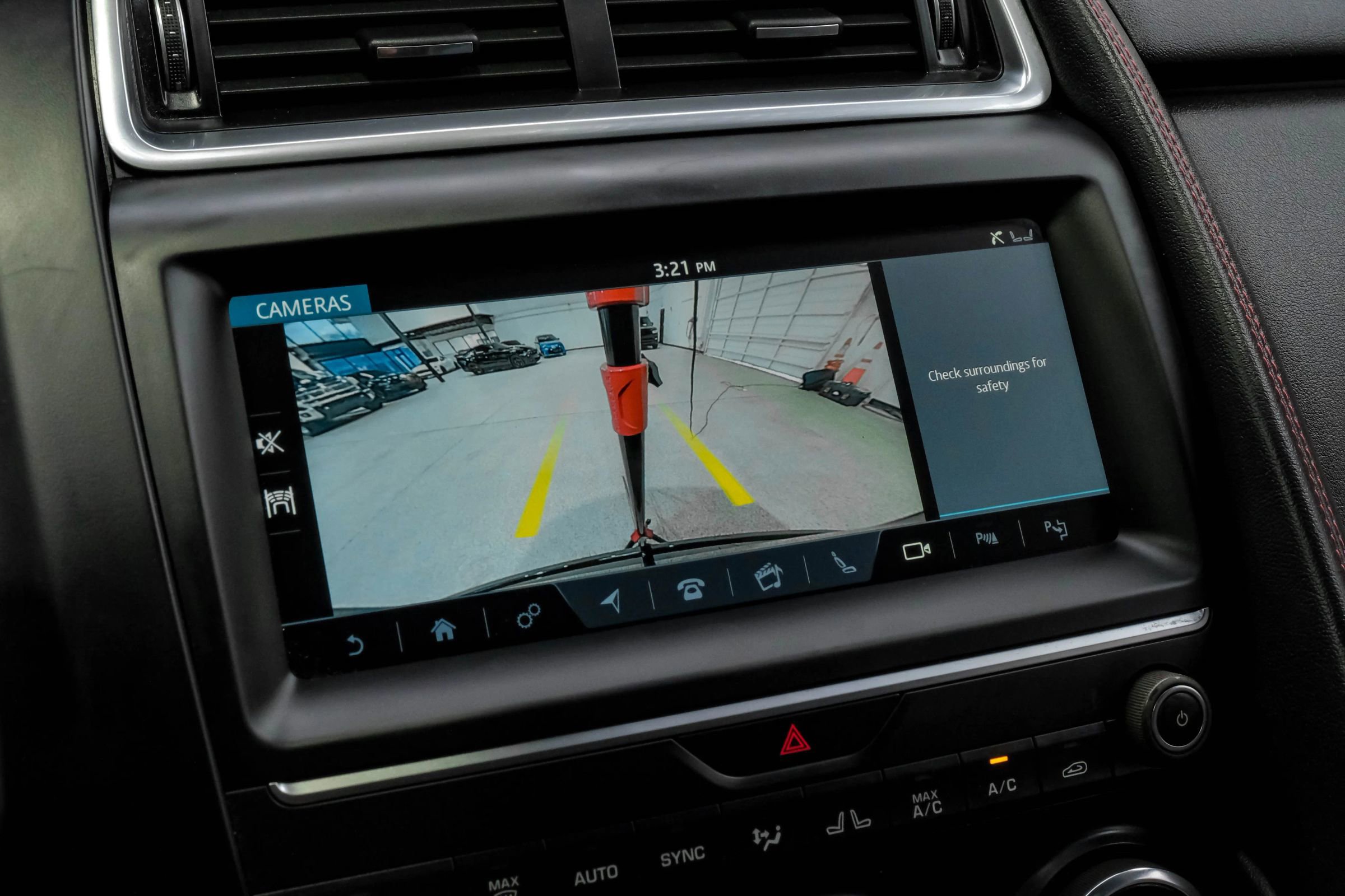 Used 2018 Jaguar E-PACE First Edition image 31