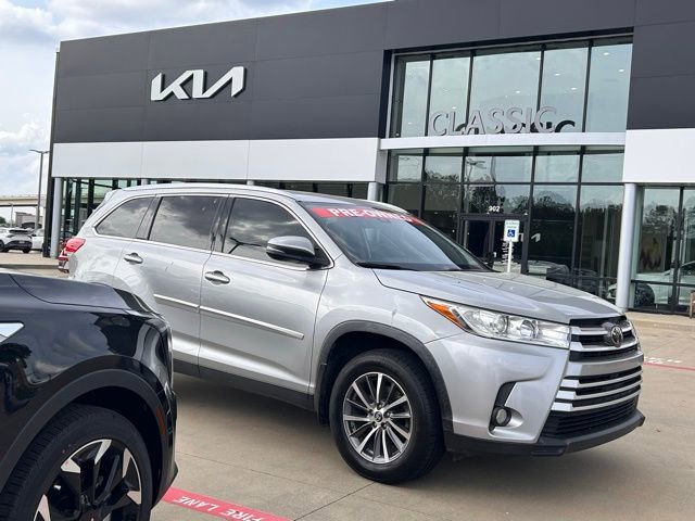 Used 2019 Toyota Highlander XLE