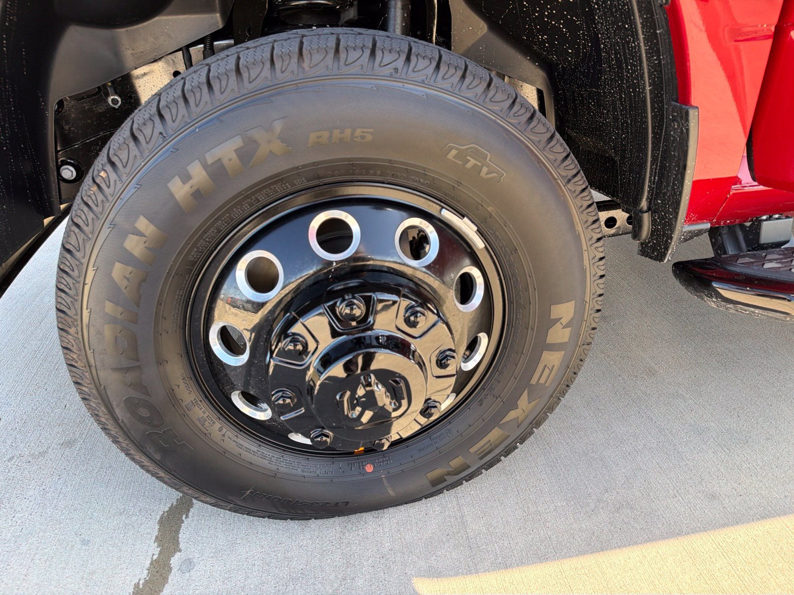 New 2027 RAM 3500 Lone Star AWD/4WD image 12