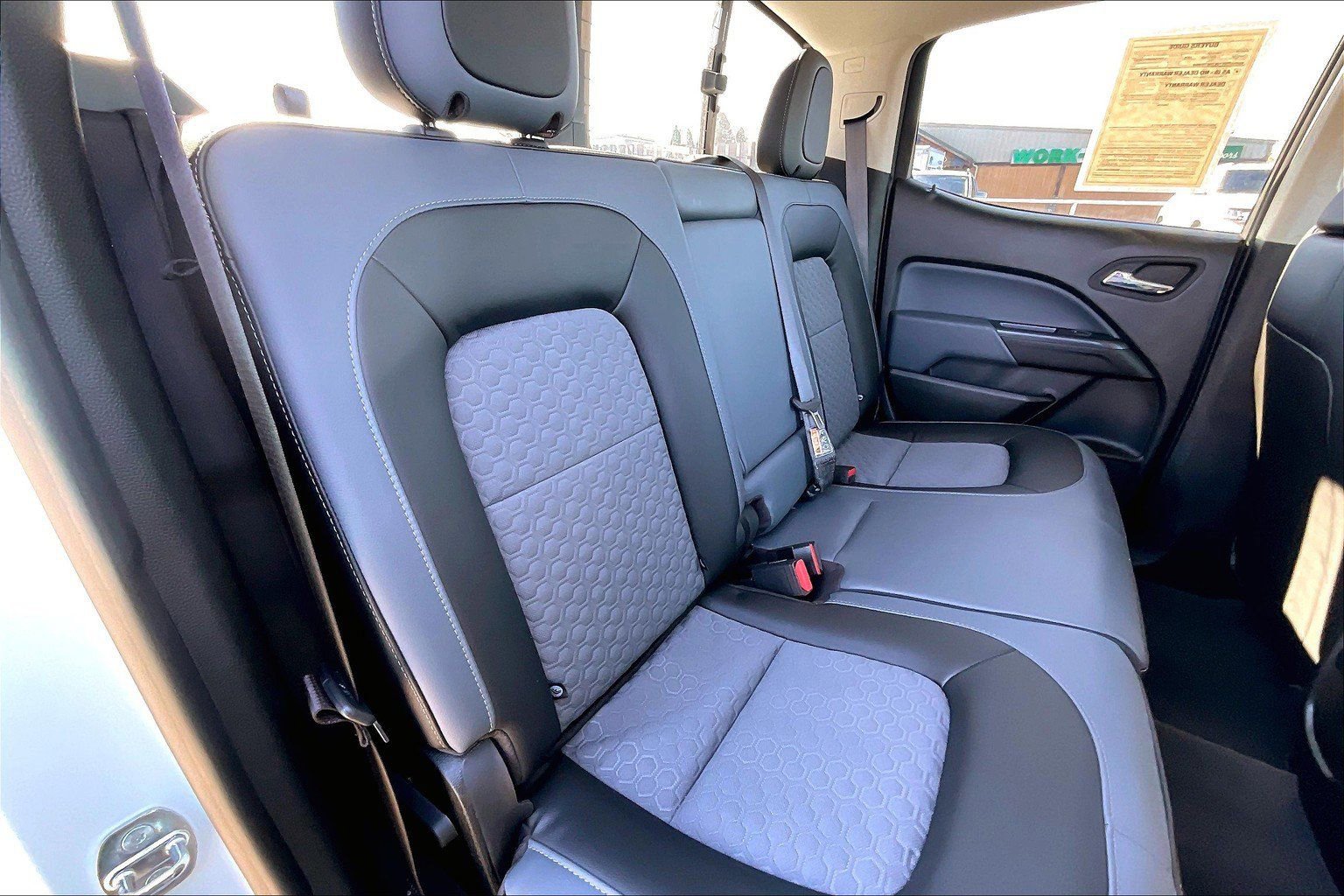 Used 2022 Chevrolet Colorado Z71 image 26