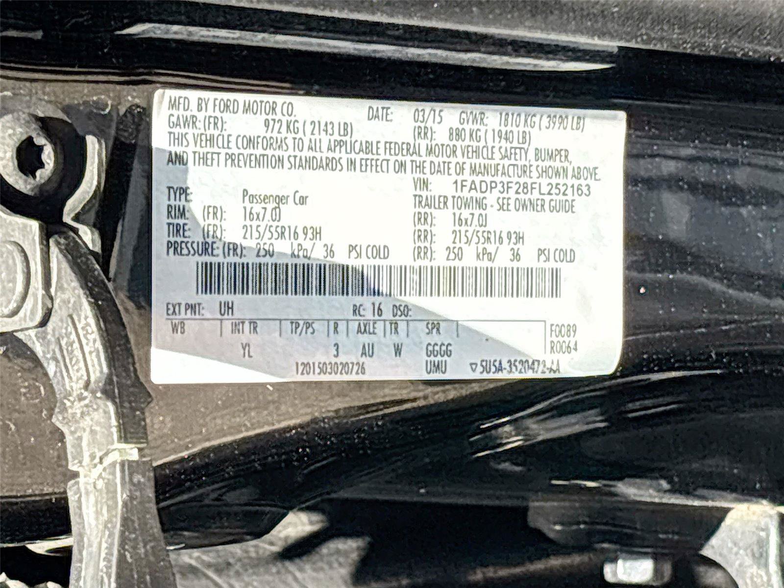 Used 2015 Ford Focus SE FWD image 29