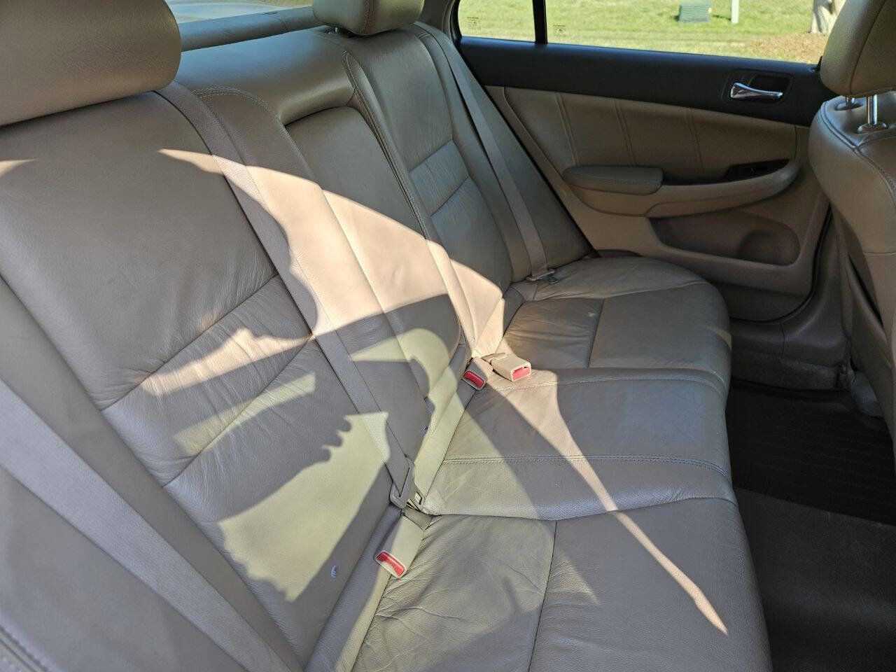 Used 2006 Honda Accord EX image 14