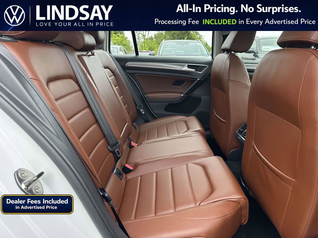 Used 2017 Volkswagen Golf Alltrack AWD/4WD image 13