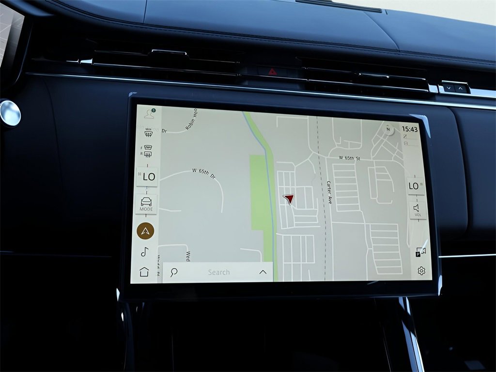 New 2025 Land Rover Range Rover Sport Dynamic SE image 16