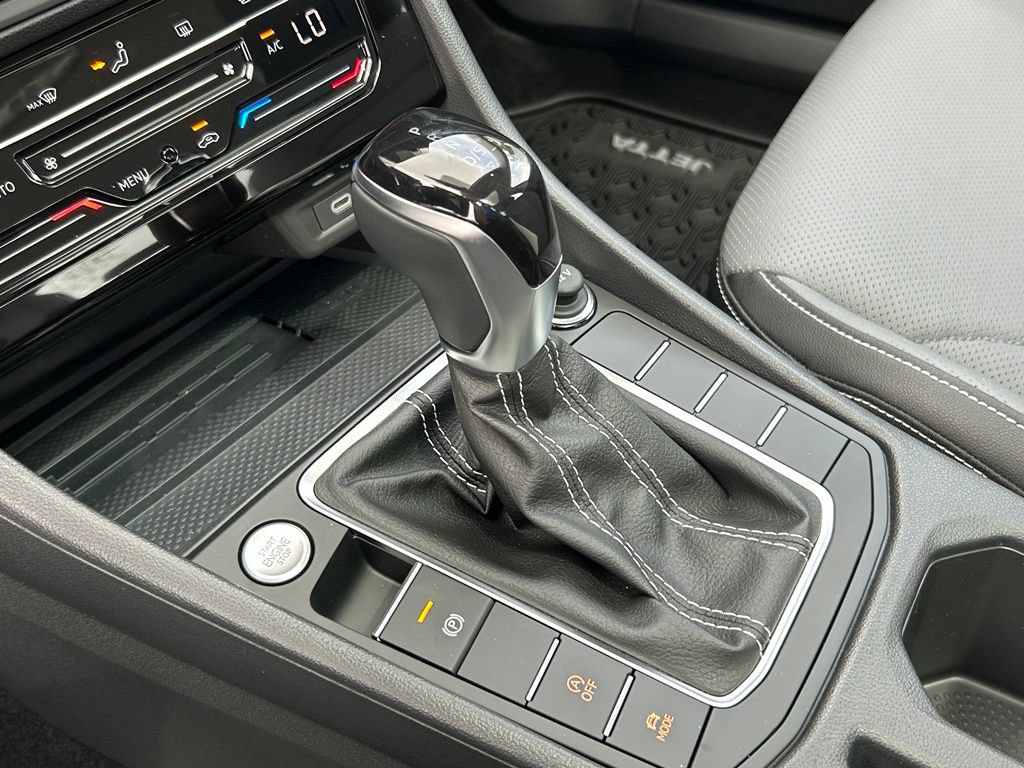 New 2027 Volkswagen Jetta SEL FWD image 29