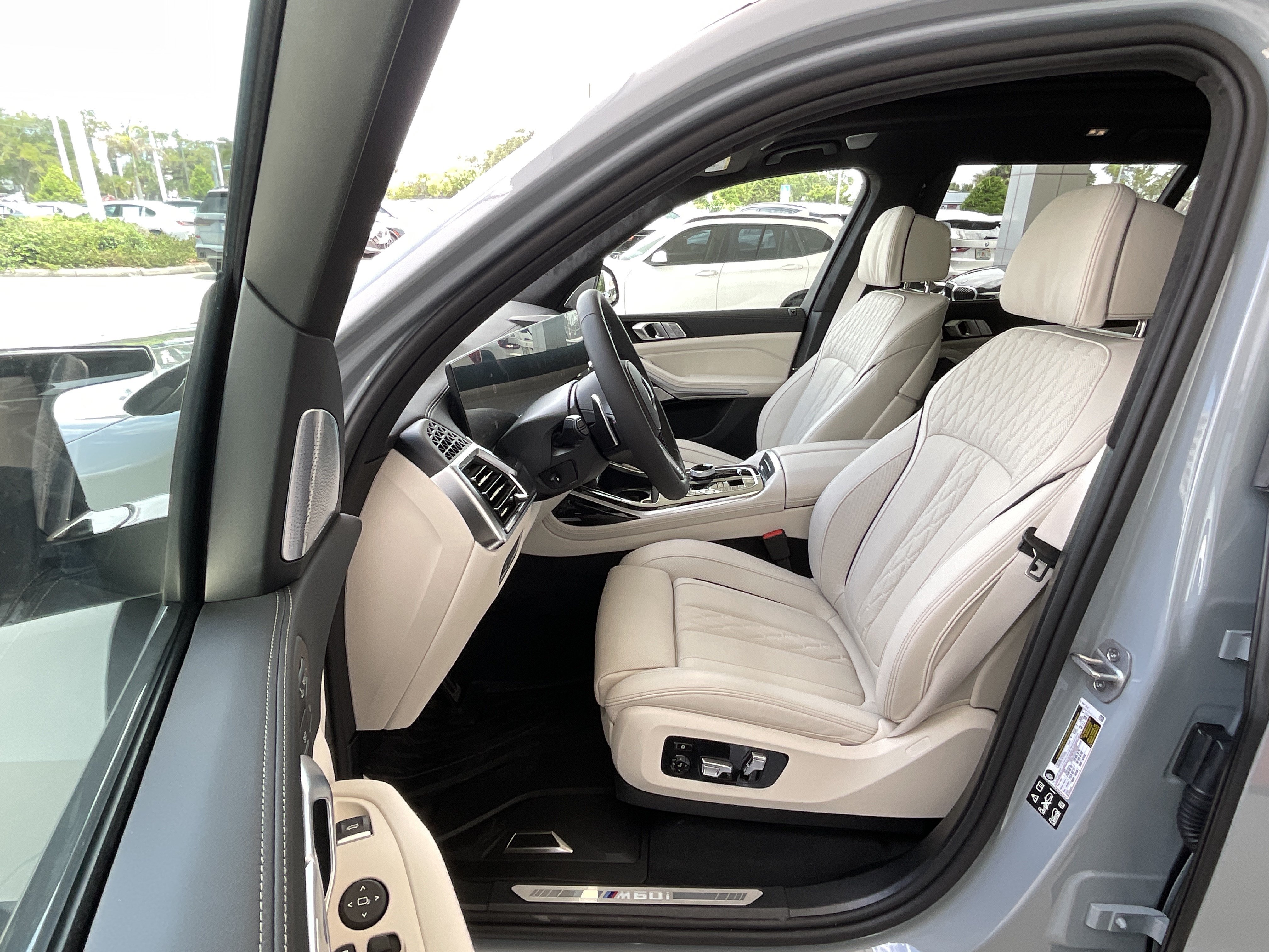New 2027 BMW X7 M60i AWD/4WD image 10
