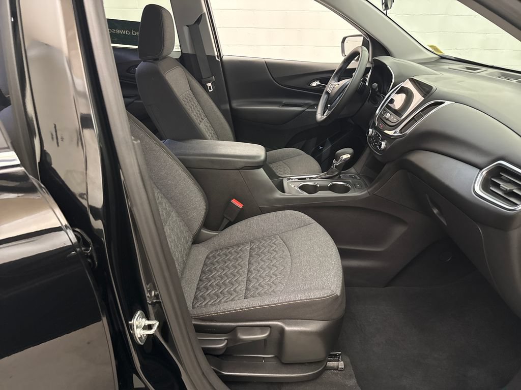 Certified 2024 Chevrolet Equinox LT AWD/4WD image 25