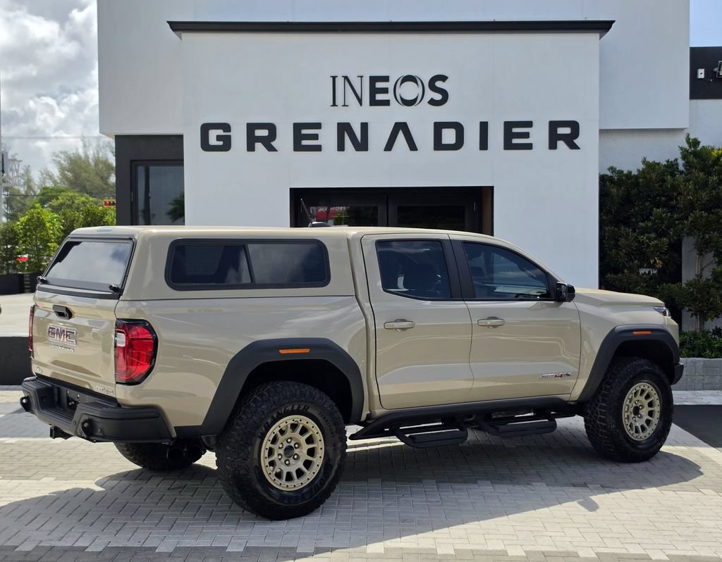 Used 2024 GMC Canyon AT4X w/ AT4X AEV Edition AWD/4WD image 3