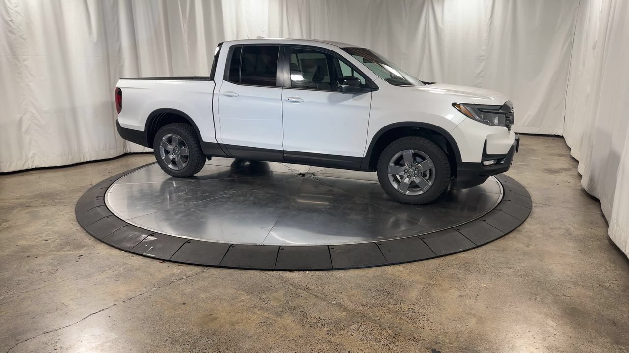 New 2025 Honda Ridgeline TrailSport image 3