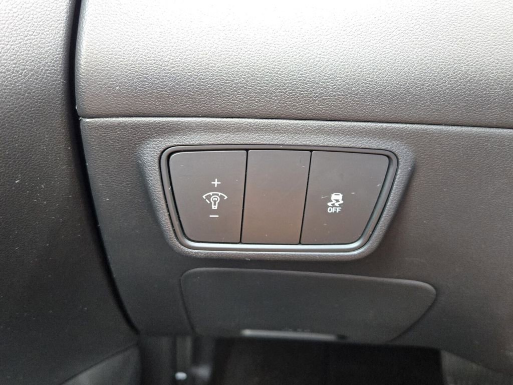 Used 2024 Hyundai Tucson SE FWD image 28