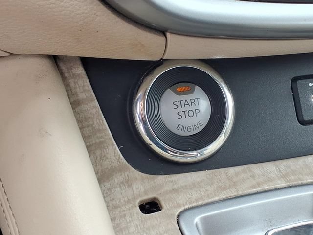 Used 2023 Nissan Murano SL FWD image 10