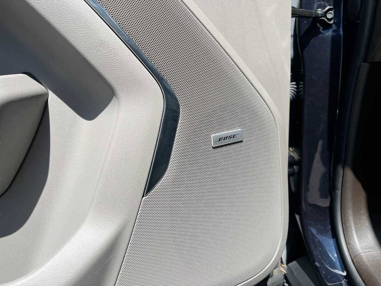 Used 2023 Chevrolet Tahoe LT w/ Luxury Package image 18