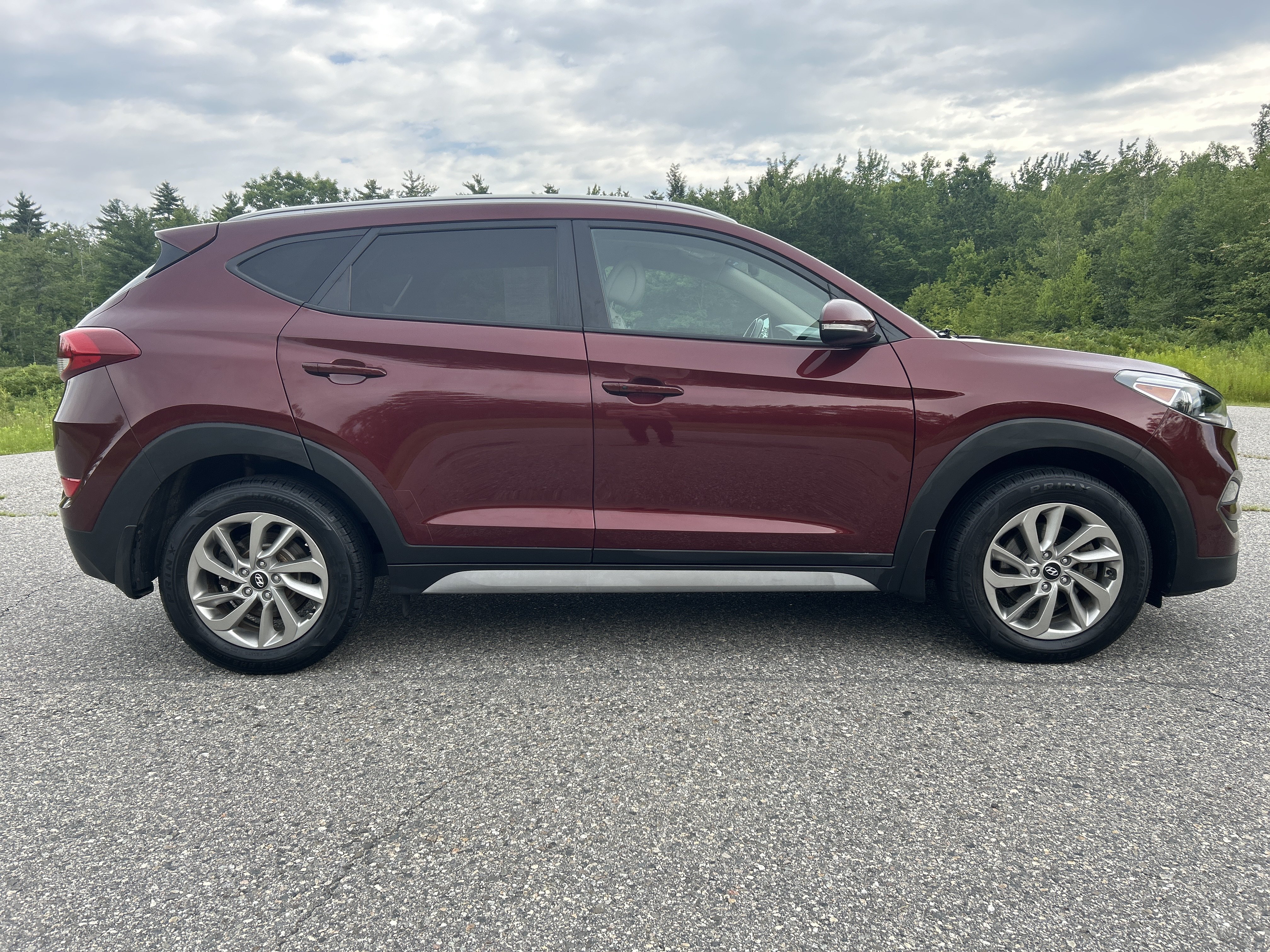 Used 2017 Hyundai Tucson SE Plus AWD/4WD image 4