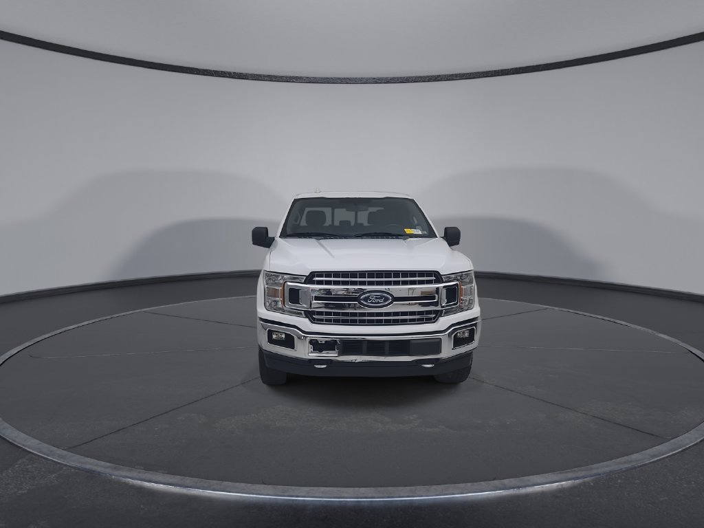 Used 2018 Ford F150 XLT w/ Equipment Group 302A Luxury AWD/4WD image 4