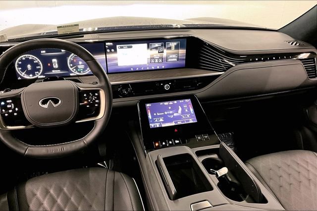 Used 2025 INFINITI QX80 Autograph w/ Premium Cargo Package image 7