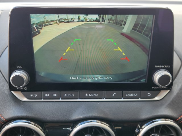 Used 2025 Nissan Sentra SR FWD image 16