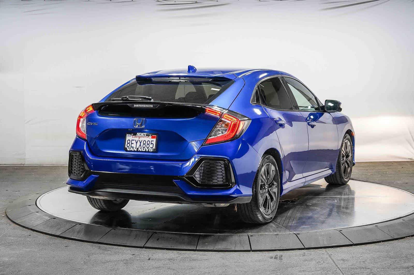 Used 2018 Honda Civic EX-L image 4