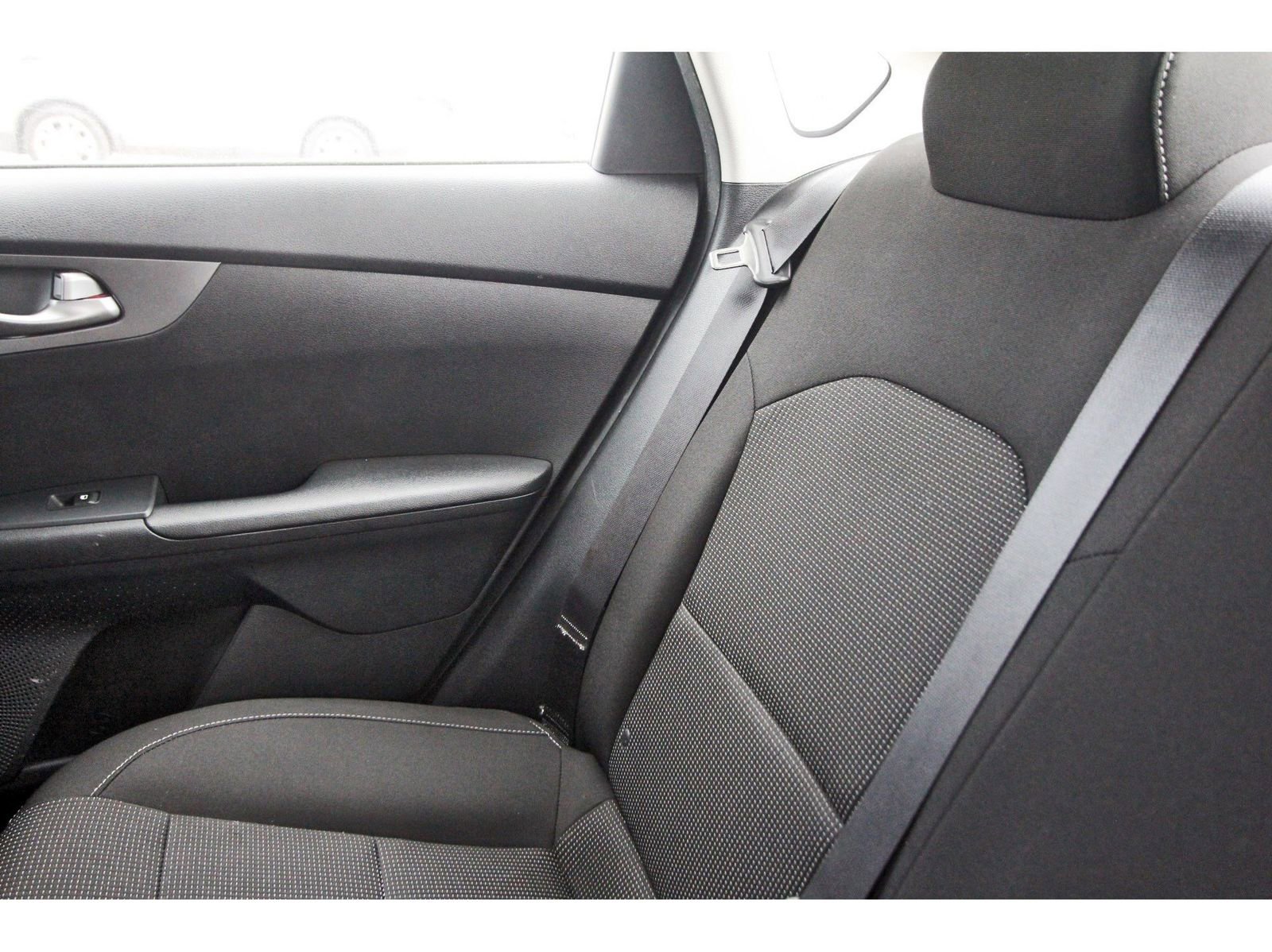 Used 2019 Kia Forte LXS image 14