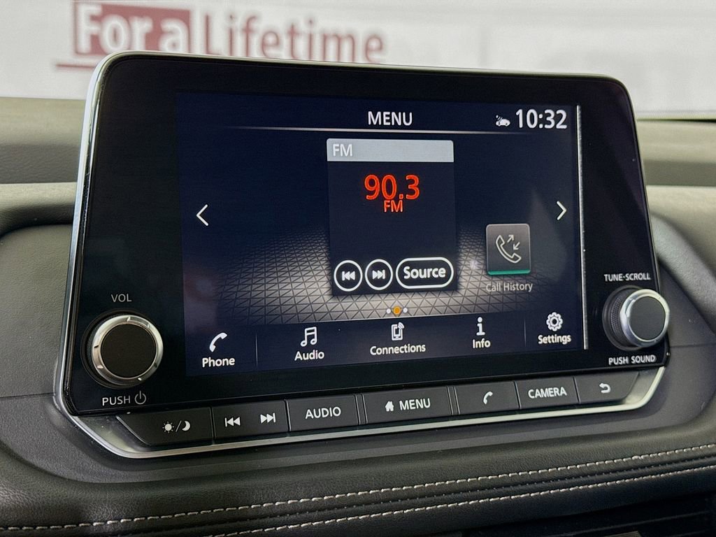 Certified 2024 Nissan Rogue SV image 7