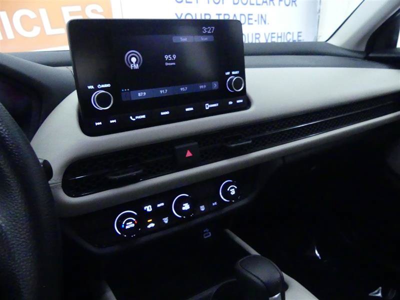 Used 2025 Honda HR-V LX image 10