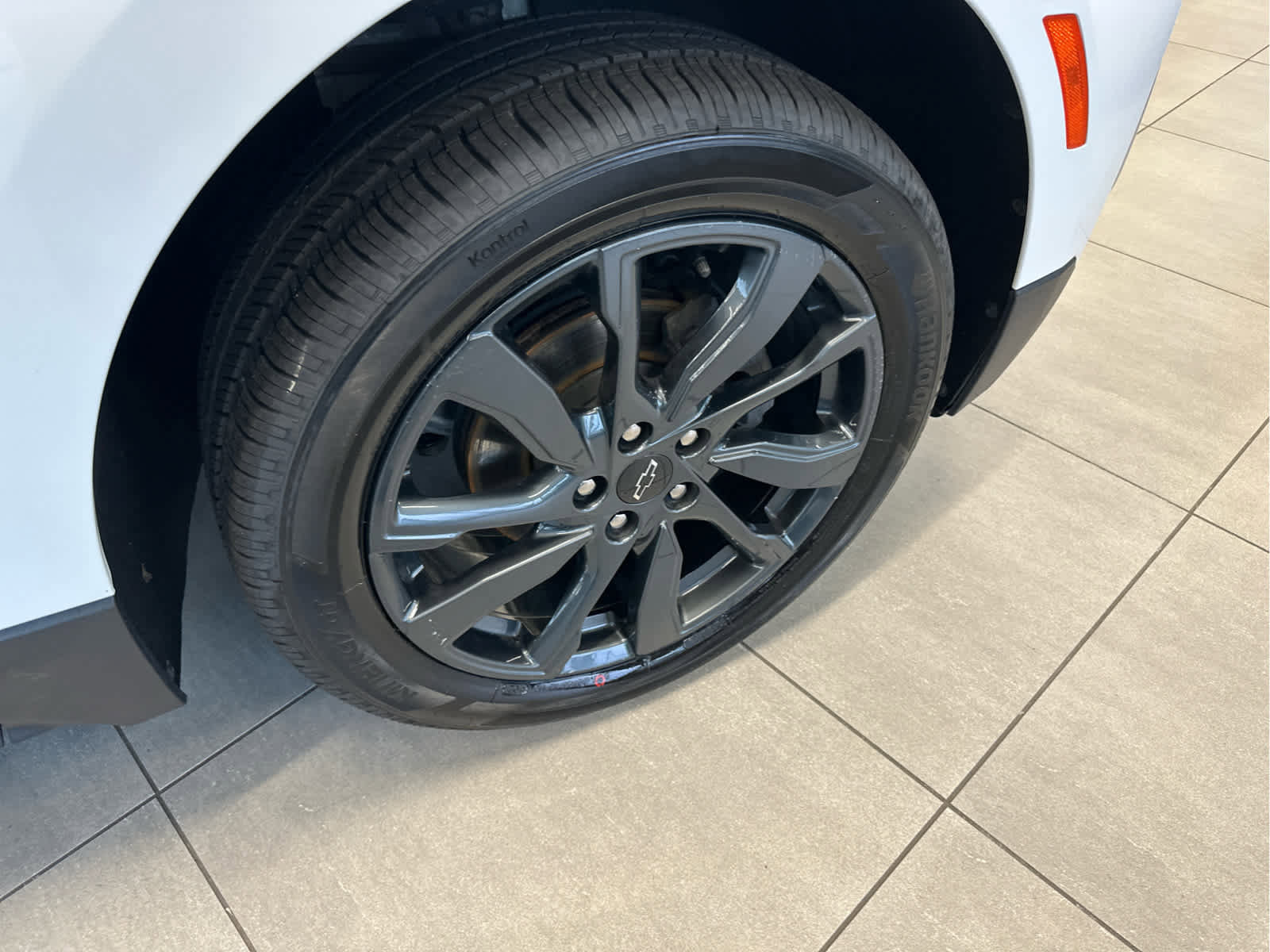 Used 2022 Chevrolet Equinox RS image 9