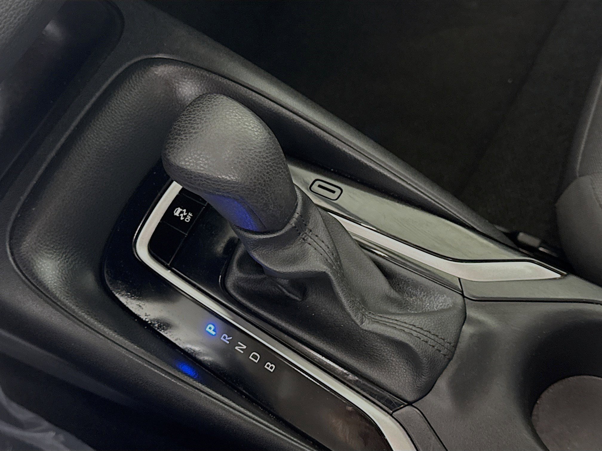 Used 2024 Toyota Corolla LE image 20