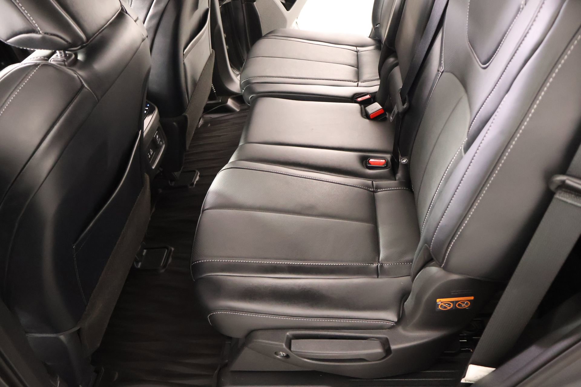 Used 2023 INFINITI QX60 Sensory w/ Cargo Package AWD/4WD image 13