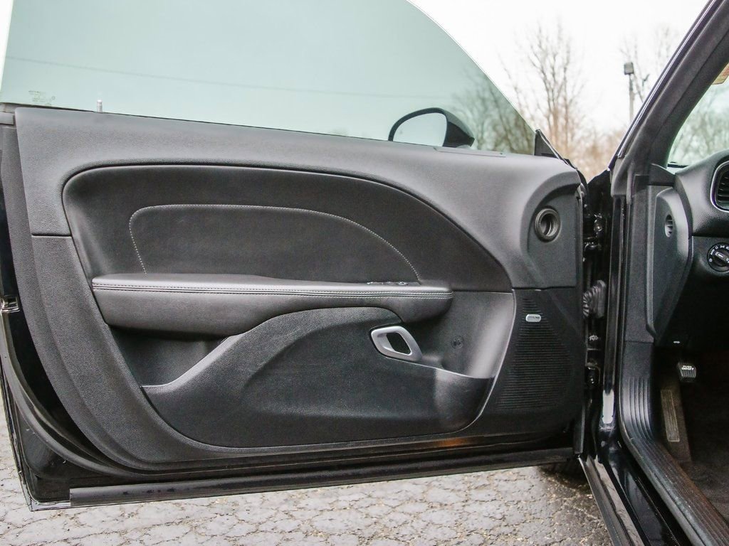 Used 2018 Dodge Challenger R/T Plus image 21