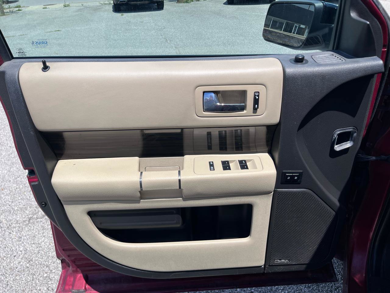 Used 2013 Ford Flex SEL AWD/4WD image 25