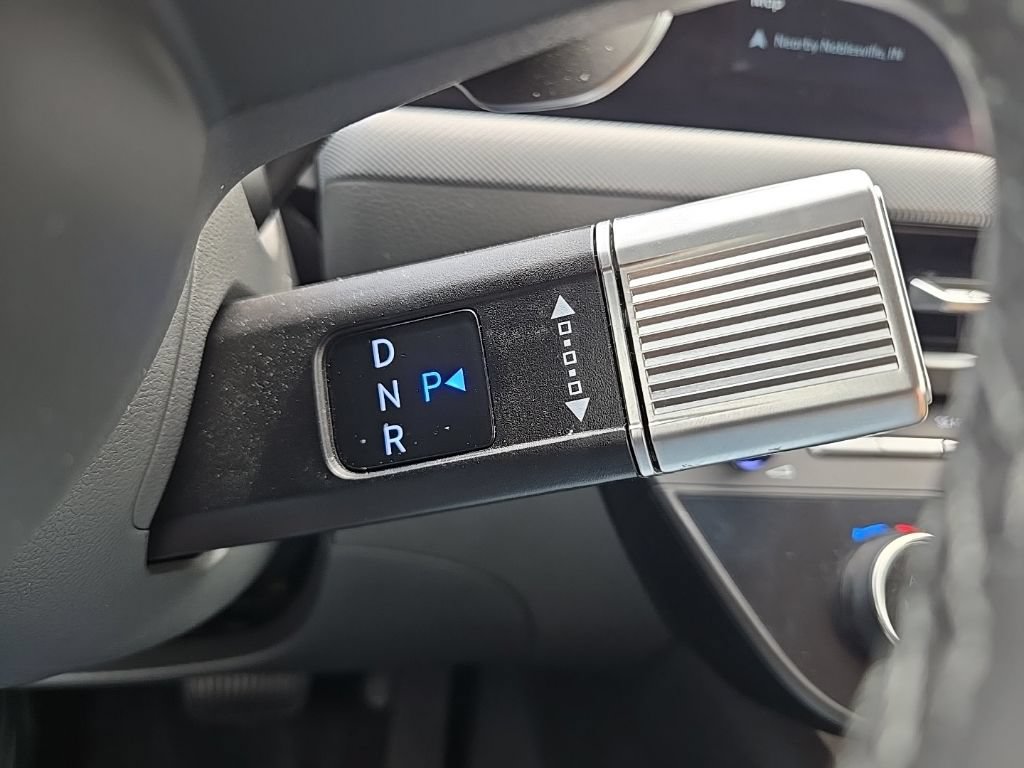 Certified 2025 Hyundai Sonata Limited FWD image 44