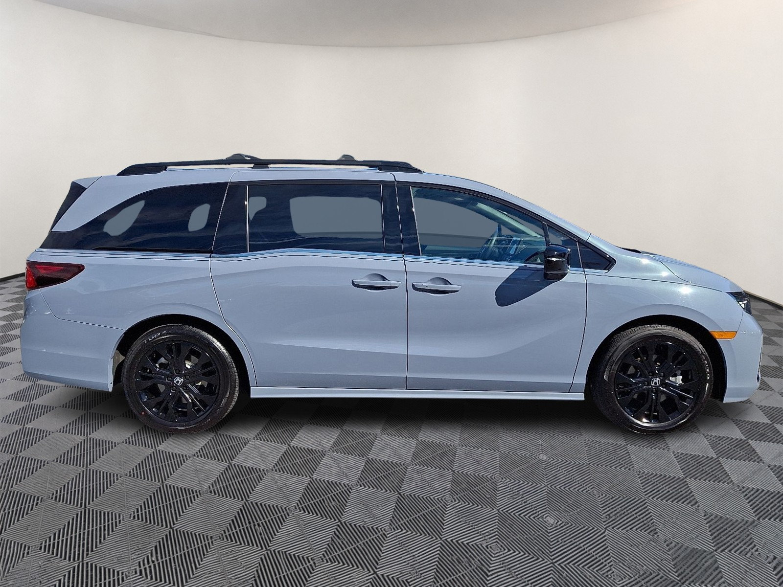 Certified 2026 Honda Odyssey Sport-L image 7
