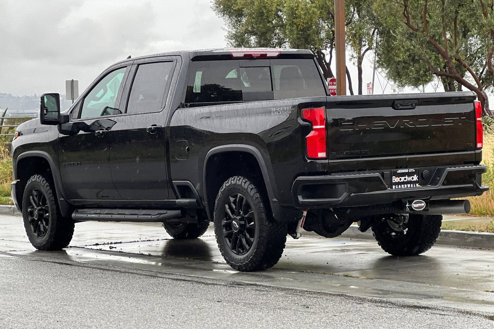 New 2026 Chevrolet Silverado 2500 LTZ w/ LTZ Plus Package AWD/4WD image 6