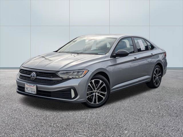 Used 2023 Volkswagen Jetta Sport FWD image 1