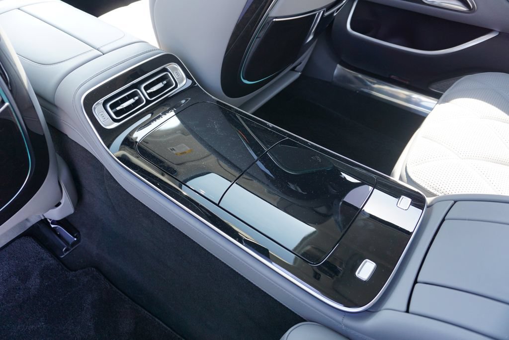 Certified 2023 Mercedes-Benz Maybach S 680 4MATIC image 47