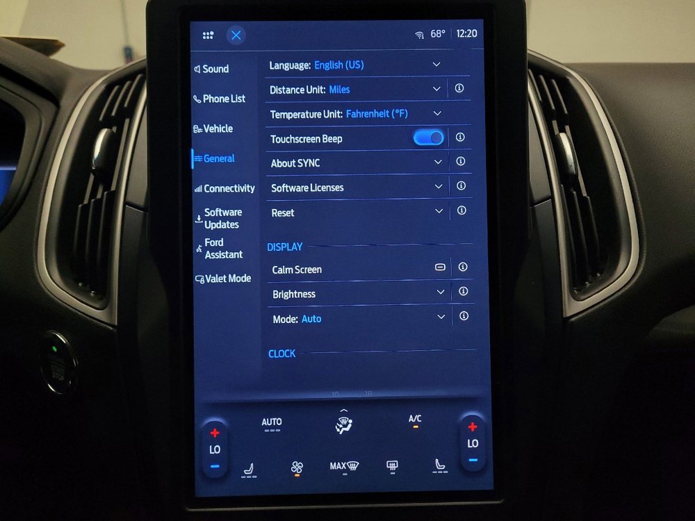 Used 2024 Ford Edge SEL image 25