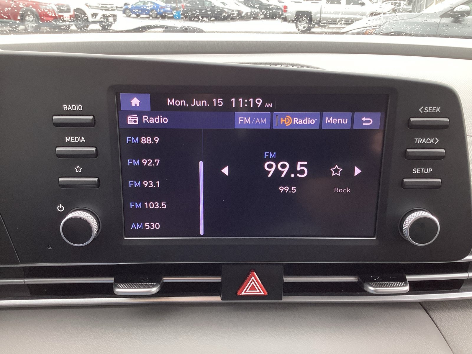 Used 2024 Hyundai Elantra SE FWD image 20