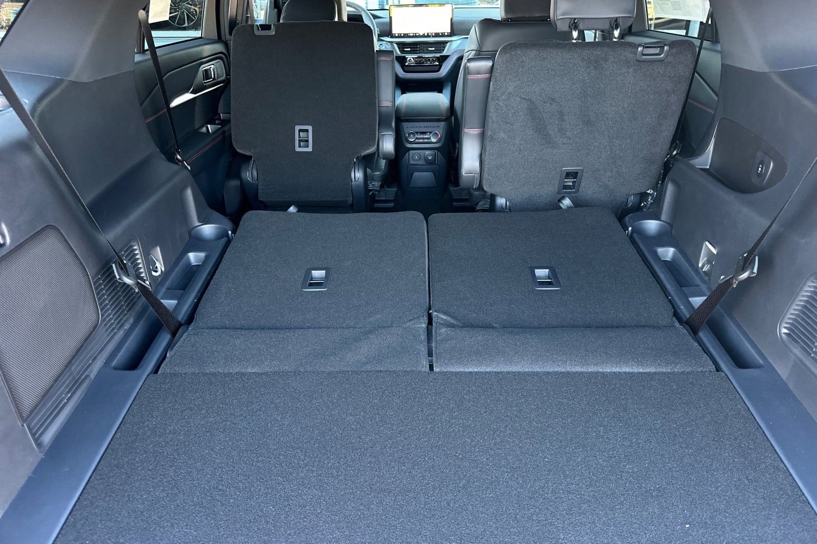 New 2026 Ford Explorer ST image 15