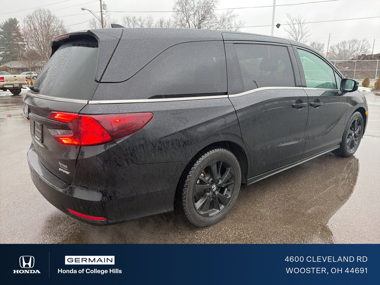 Used 2024 Honda Odyssey Sport image 6