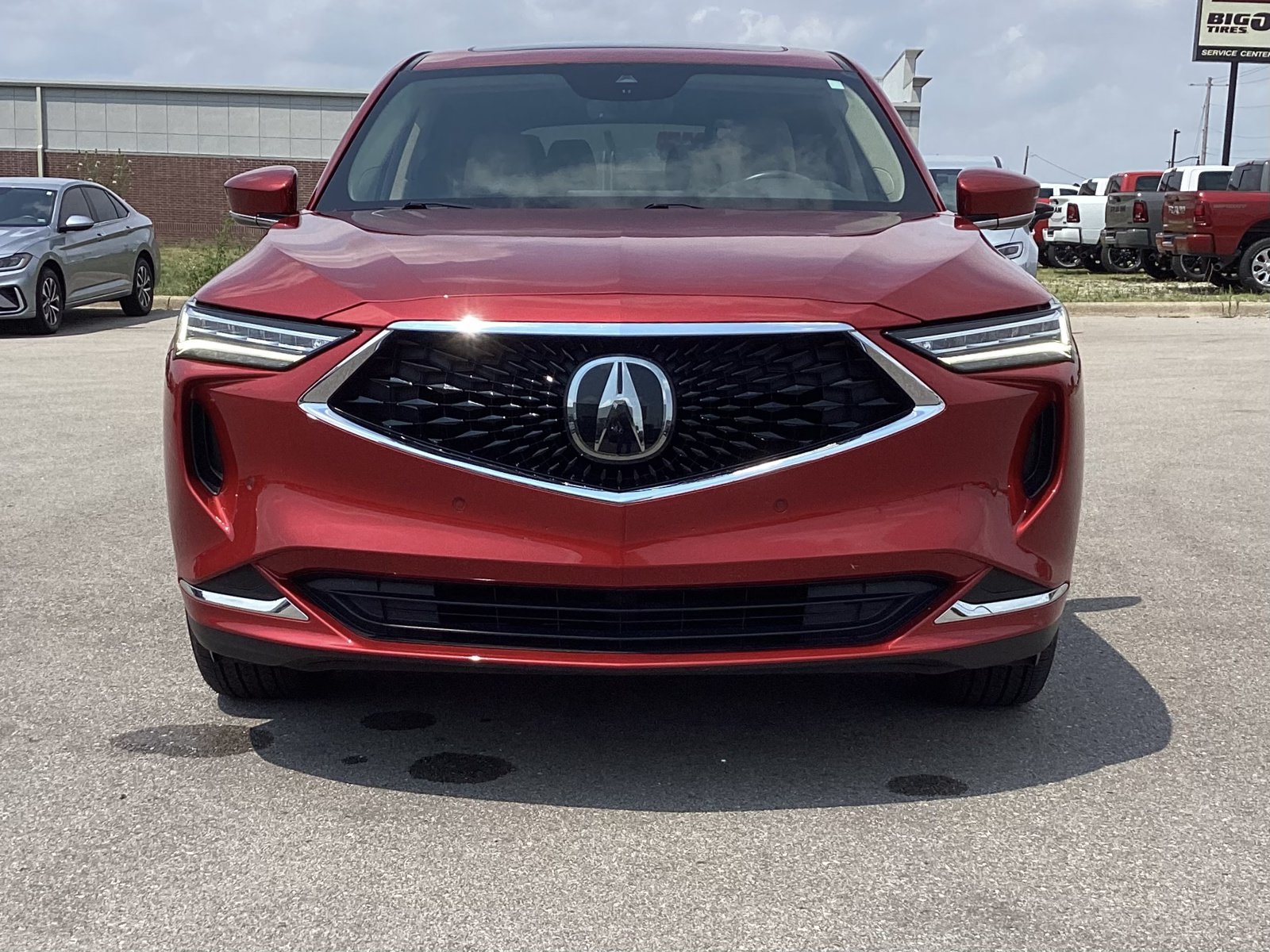 Used 2023 Acura MDX w/ Technology Package AWD/4WD image 2