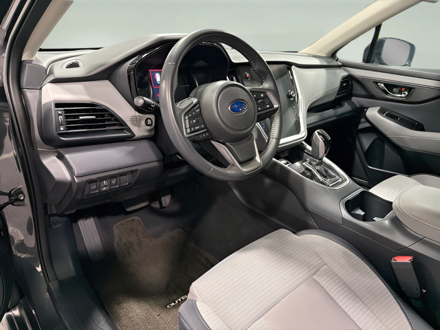 Used 2024 Subaru Outback Premium AWD/4WD image 10